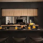 Novo - S Velikim Bazenom Villa *