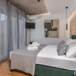 Villa Novo - S Velikim Bazenom