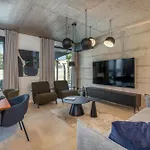 Novo - S Velikim Bazenom Villa *