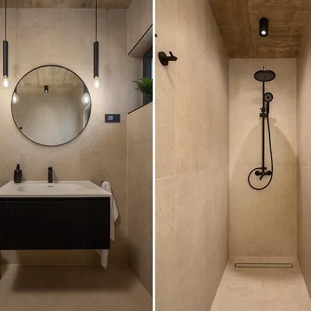 Novo - S Velikim Bazenom 别墅 *