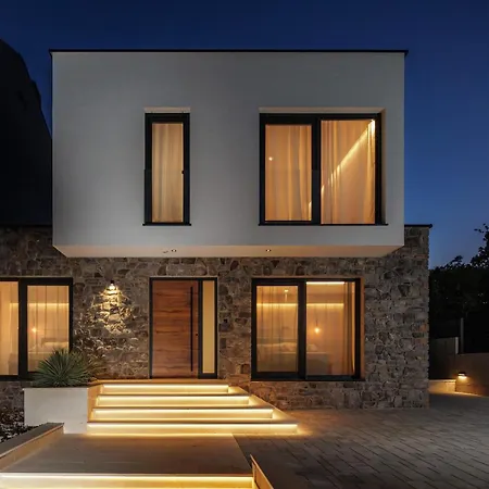 别墅 Novo - S Velikim Bazenom *