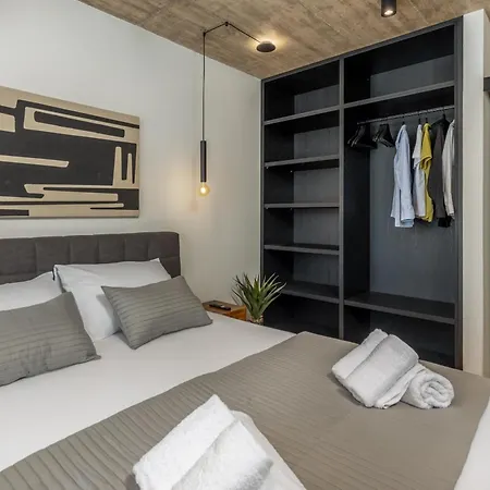 Novo - S Velikim Bazenom Villa Crikvenica